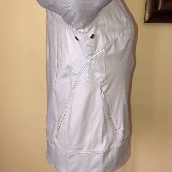 *SOLD* VS Sport Zip Up💖 - Picture 5 of 8